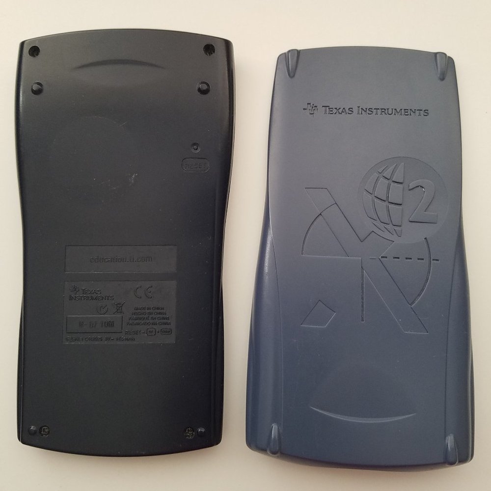 Texas Instruments TI-30XIIS Scientific Calculator - Picture 2 of 3